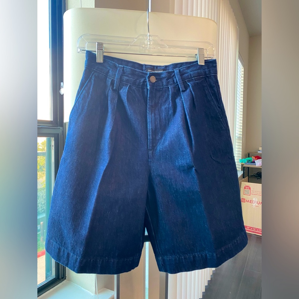Banana Republic Premium Denim Old Money Style High-Rise Bermuda Short